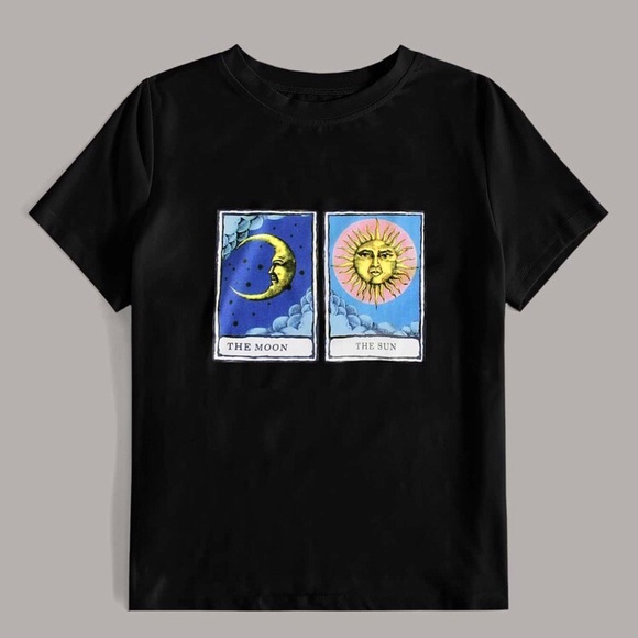 SHEIN Tops - Sun and Moon Graphic Tee